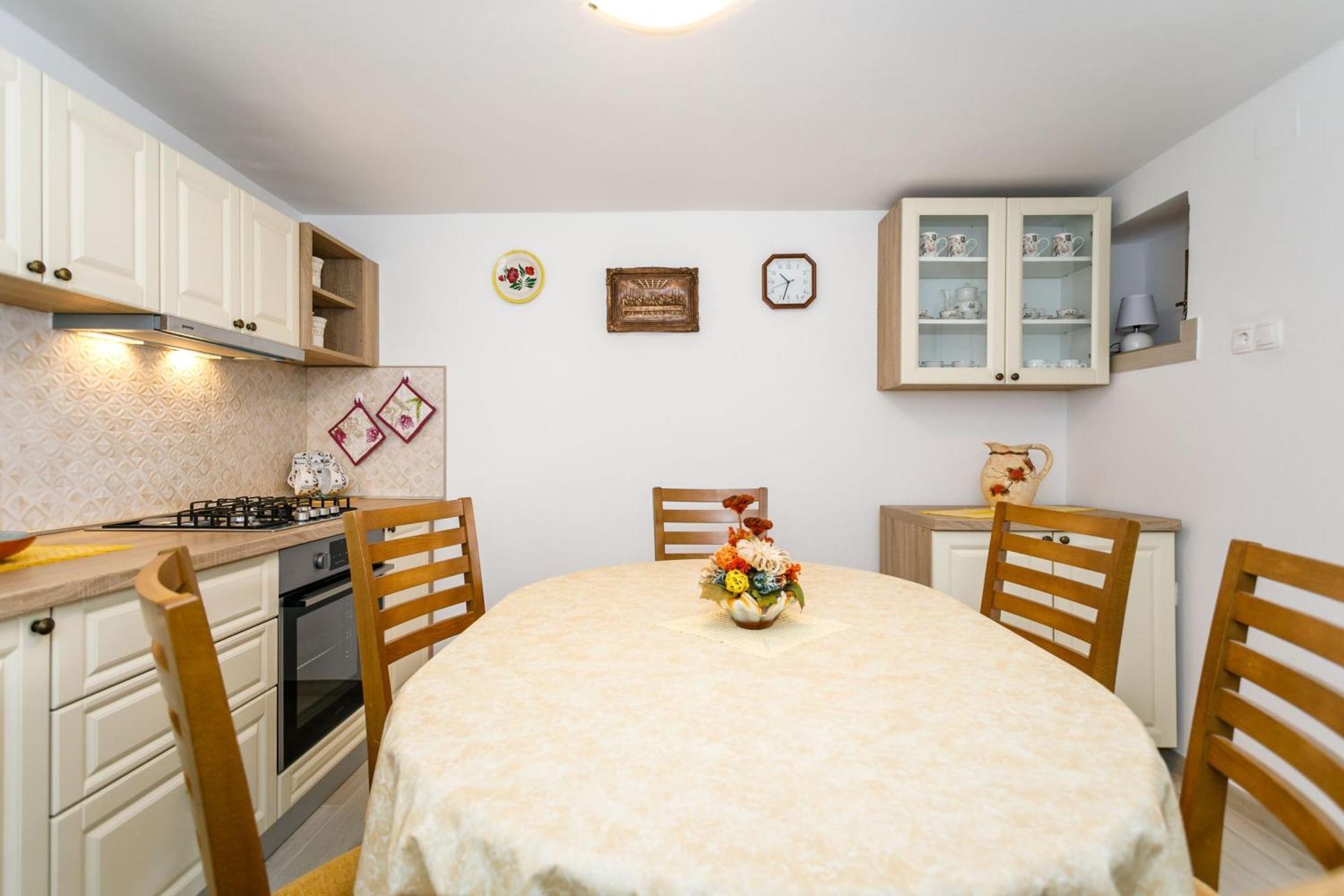 Apartment Near The Sea Judita Malinska Room photo
